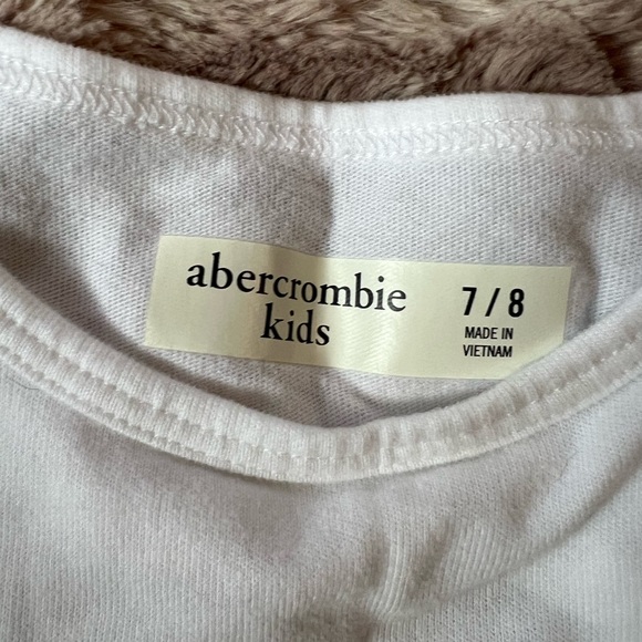 Girls A&F Kids Tank Top with Lace Trim.. White 🤍 in Color .. Size 7/8 - Picture 5 of 5